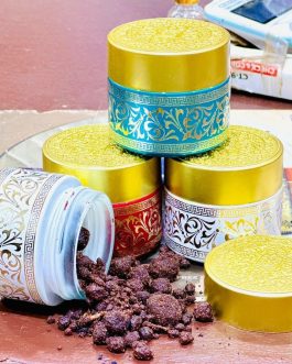 Thiouraye oud
